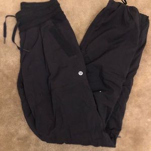 Lululemon Women Lined Studio Pant